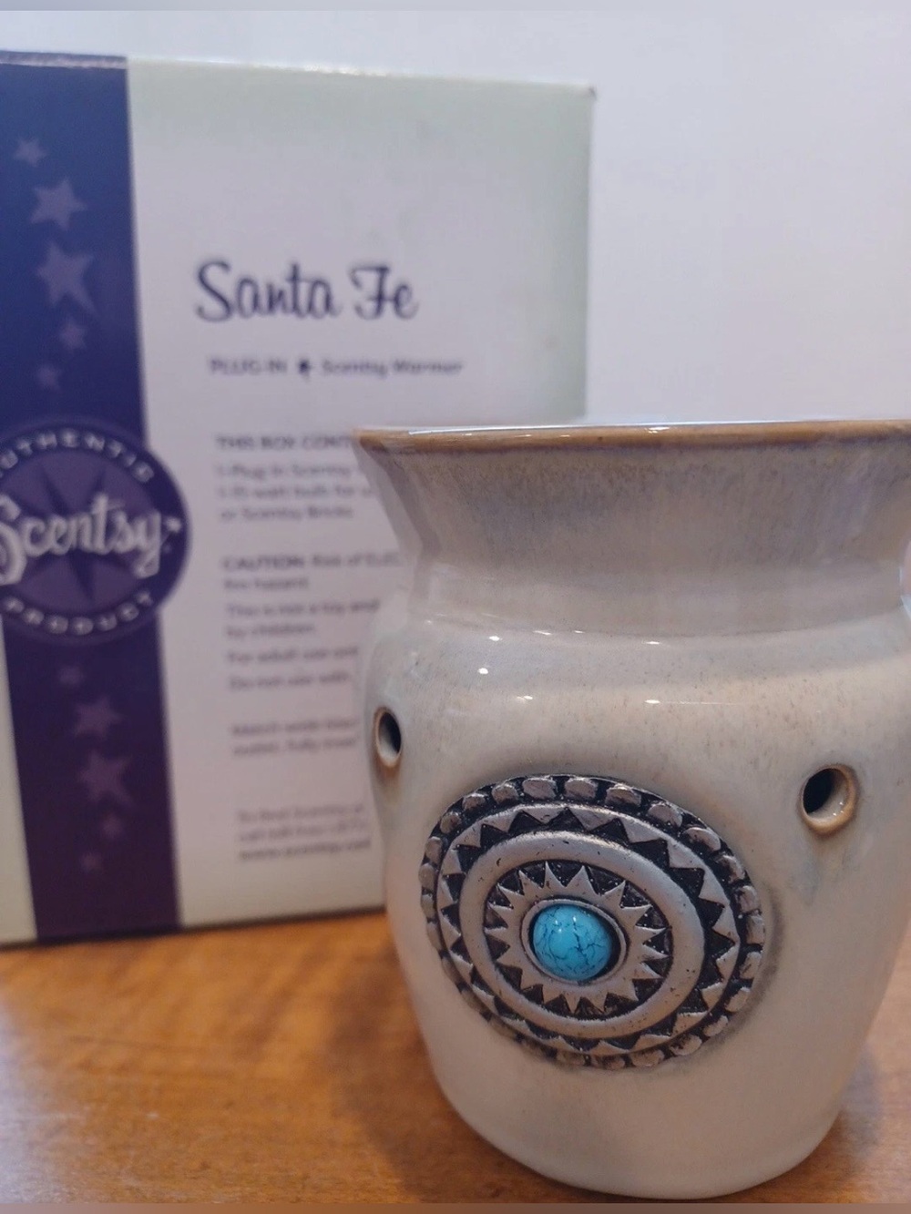 Scentsy SANTA FE Medallion Turquoise Plug In Warmer Aztec Southwestern Retired